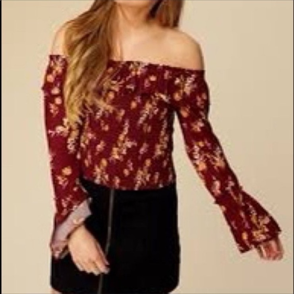 Altar’d State off the shoulder floral top